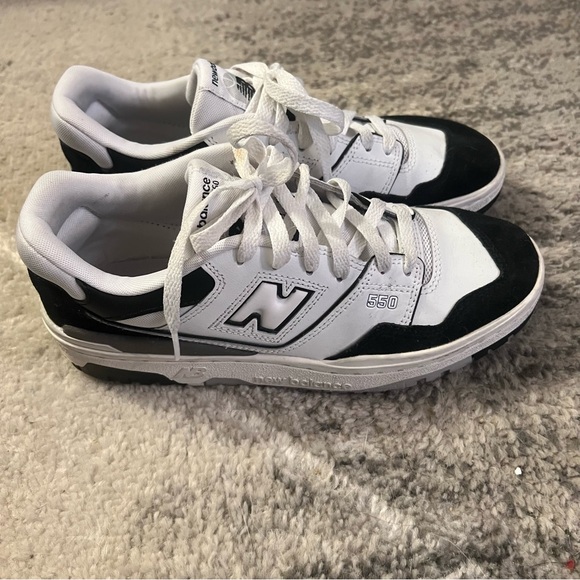 New Balance 550 Sneakers - Picture 1 of 7